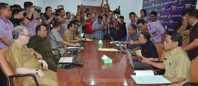 Gubernur Sarundajang: Bendahara SKPD Wajib Potong Pajak 10 DSC_6887