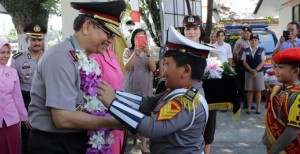 Kapolda Sulut Yang Baru Resmi Berkantor
