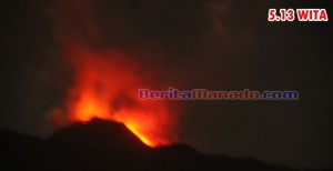BERITA FOTO: Lahar Gunung Soputan Menyembur Semalam Suntuk