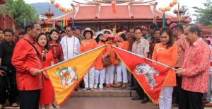 Sondakh dan Lomban Lepas Prosesi Goan Siau