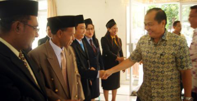 PILKADA BITUNG: Lomban Berharap PPK Bekerja Profesional