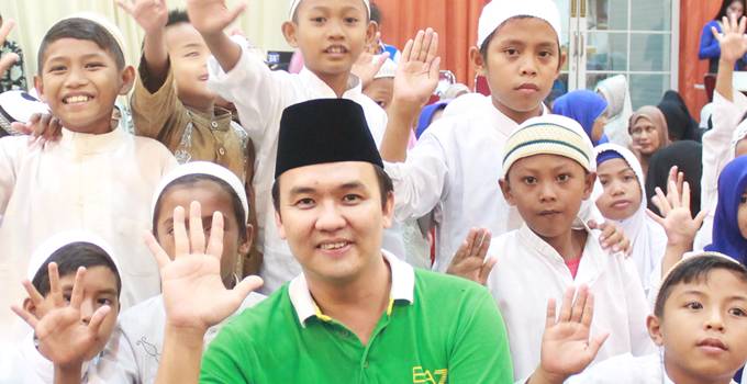 Ini yang Membuat Jemmy Asiku Terharu