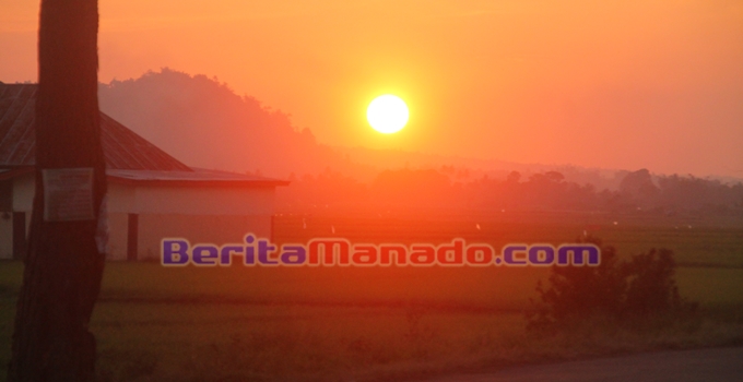 Sunset Seperti Ini Ada di Desa Kakas