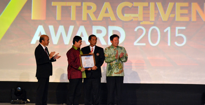 Bitung Raih Indonesia's Attractiveness Award TEMPO-Frontier 2015