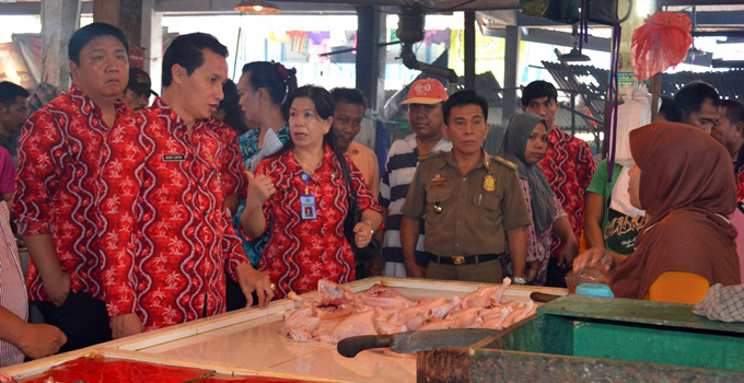 Ramai-ramai Pejabat Pemkot Sidak Pasar