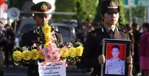 Upacara Penyambutan Jenazah AKP Bryan Theophani Tatontos, SIK.