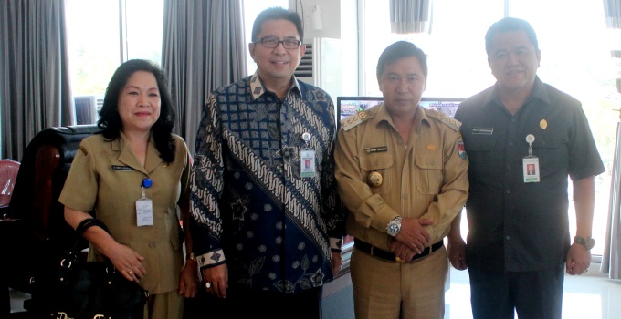 Kemenkes Seriusi Pembangunan RSUD di Mitra 9 James Sumendap bersama Dirjen Kemenkes RI