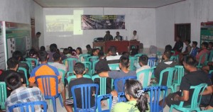 Program TMMD ke 95: Masyarakat Pidung Menerima Penyuluhan Bahaya Narkoba
