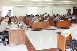 Anev Bulanan POLDA SULUT Bahas Situasi Kamtibmas Dalam Pilkada