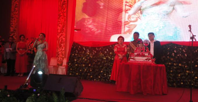HUT ke-54: Olly Bersaksi, Keberhasilan Politik Berkat Dukungan Para Hamba Tuhan