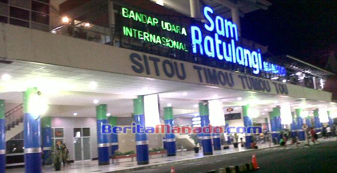 Bandara Internasional Sam Ratulangi Manado atau dalam bahasa Inggris Sam Ratulangi International Airport Manado