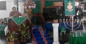 Bupati Mitra Beribadah di GMIM Dame Tosuraya