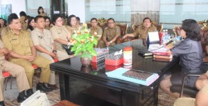Moniaga FPT-kan Calon Penjabat Hukum Tua