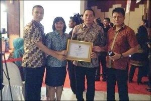 Penghujung Tahun, Tomohon Terima Dua Penghargaan