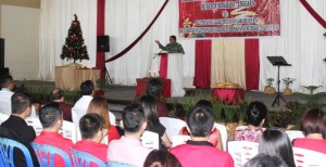 Bupati Sumendap Hadiri Perayaan Natal KKPG GMIM Rayon Mitra