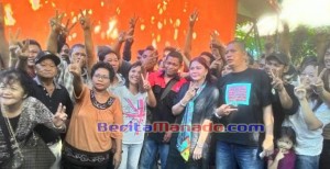 Nyoblos, VAP Diarak Ratusan Warga