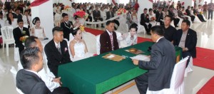 60 Pasangan Dinikahkan di Kecamatan Pusomaen