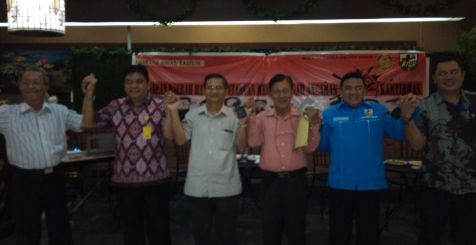 Ika Unsrat dan KNPI Sulut Adakan Diskusi Awal Tahun