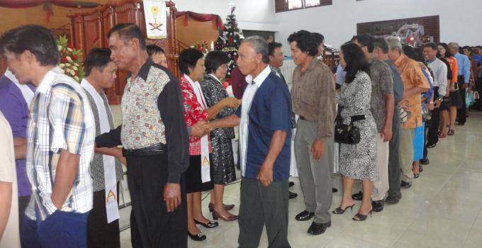 2016: "Nongkrong di warong so deng botol so bukang depe jaman"