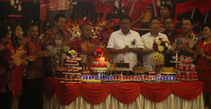 BERITA FOTO: Perayaan Syukur HUT ke-43 PDI Perjuangan di Minahasa