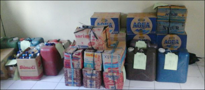 Antik Amankan Ratusan Botol Miras tak Berizin di Tomohon
