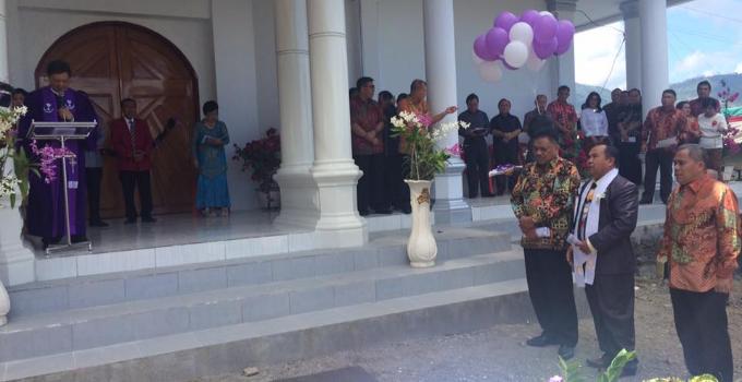 GMIM Bait El Kalasey Olly Dondokambey, Pdt Sumakul, Pdt HWB Sumakul