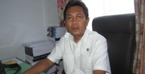 Bagus !!! Pimpinan Komisi Ini Tak Segan Menegur Legislator Malas