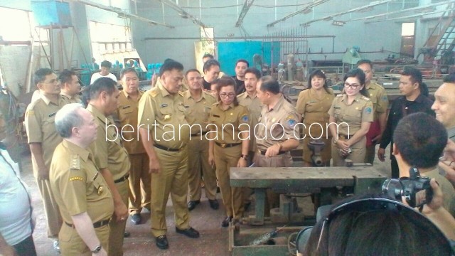 So Ba Abu !!! Kunjungi BLK Bitung, Olly: Ini Alat-alat Ada Pake Ato Ndak?