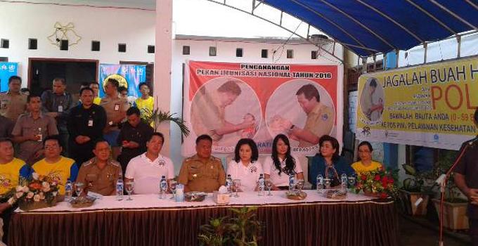 Olly Dondokambey Buka Pencanangan PIN Polio di Kantor Kecamatan Tikala