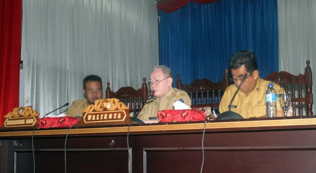 Pj Walikota Bitung Evalusai Kinerja SKPD
