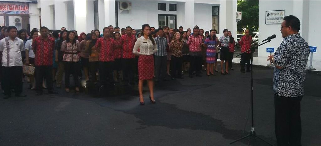 Maurits Kembali Singgung Masalah Pelayanan dan Disiplin PNS
