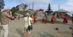 Kabupaten dan Kota Minimal Memiliki Satu Objek Wisata Unggulan