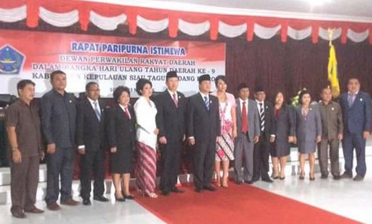 Hadiri Hut Kabupaten Sitaro, DPRD Manado "Banjir" Pujian