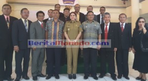 VONNIE PANAMBUNAN Lantik Dewan Pendidikan Minut