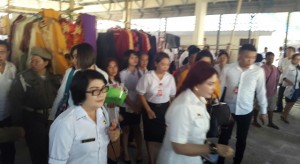 Pasar Dimembe Kembali Beroperasi, VONNIE PANAMBUNAN Boyong Seluruh ASN