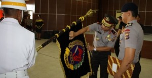 Jelang HUT Bhayangkara, Pataka Polda Sulut Disucikan