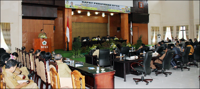 Pemkot Tomohon Ajukan Ranperda LPJ APBD 2015