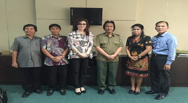 TETTY PARUNTU Bersama Dirjen Planologi Bahas Tahura Minsel