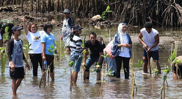 AJI Manado Fokus Isu Lingkungan