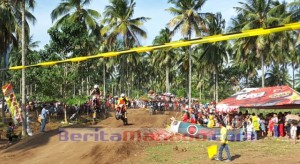 Final Kejurnas GTX 2016, Ribuan Penonton Banjiri Sirkuit 8463-Jo