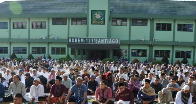 Suasana shola Id di Korem 131/Santiago