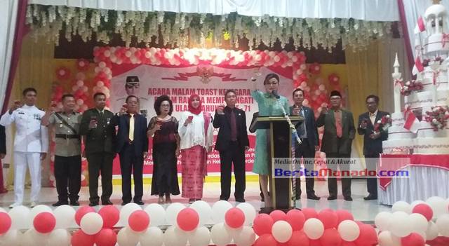 Christiany Eugenia Paruntu dalam acara toast kenegaraan Minsel-1