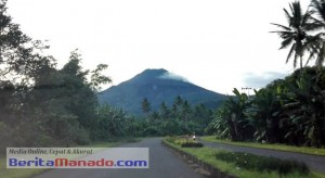 BERITA FOTO: Wow !!! Indahnya Gunung KLABAT di Pagi Hari