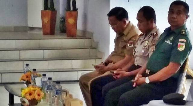 DPRD Minsel Paripurnakan Ranperda Pembentukan Perangkat Daerah 14 Paripurna Ranperda Pembentukan Perangkat Daerah