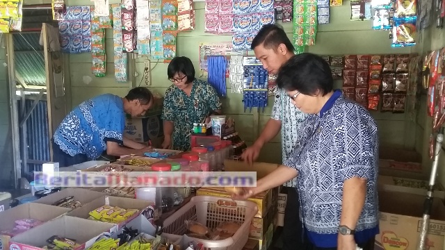 Penyampaian surat teguran dan pembinaan oleh Dinkes Minsel
