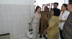 VONNIE PANAMBUNAN Minta RSUD Walanda Maramis Lebih Tingkatkan Pelayanan