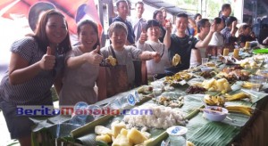 Makan di Daun, 150 Turis Tiongkok Nikmati Menu Ekstrim !!!