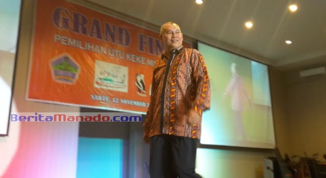 Kadisperindag Rivino Dondokambey, tak canggung menyapa penonton.