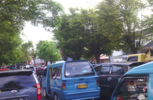 Makin Parah, Pemerintah Harus Mencari Solusi Atasi Kemacetan