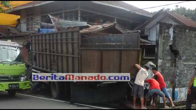 Kecelakaan di Jalan Trans Sulawesi